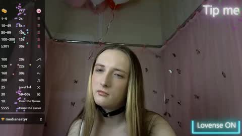 vika pinakolada  online show from March 7, 2025, 12:48 am