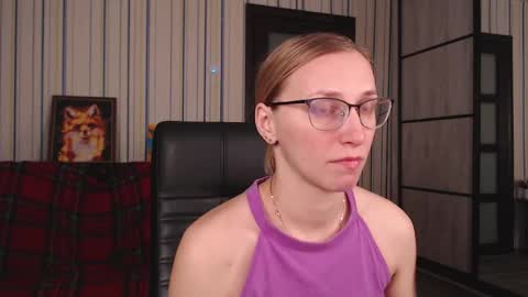 Vika online show from December 21, 2025, 11:23 pm