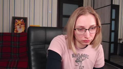 Vika online show from May 1, 2026, 4:50 am