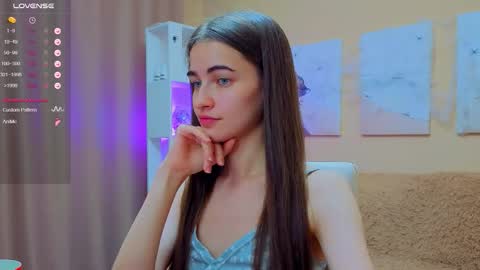 vikiberry online show from November 7, 2025, 4:40 pm