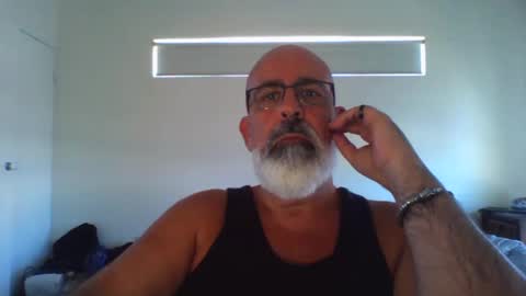 Snapshot of viking666aaa chatting on February 14, 2025, 3:43 am Viking666 here to play not to pay ladies online show from February 14, 2025, 3:43 am