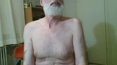 viking_n_mermaid online show from May 30, 2026, 9:01 pm