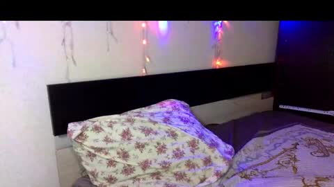 Snapshot of vikippink chatting on November 10, 2025, 5:45 pm vikippink online show from November 10, 2025, 5:45 pm