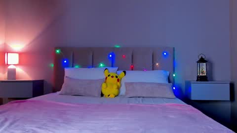 VIKKI online show from December 18, 2024, 7:36 am