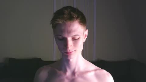 Max online show from September 28, 2025, 6:13 pm