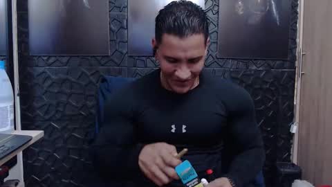 Viktor Herrera online show from March 14, 2026, 3:56 am