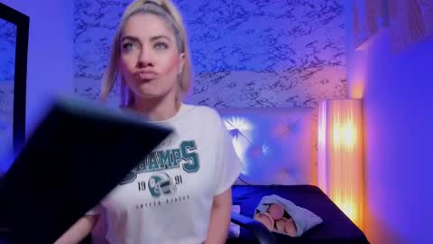 Viktoria online show from January 20, 2025, 9:11 pm