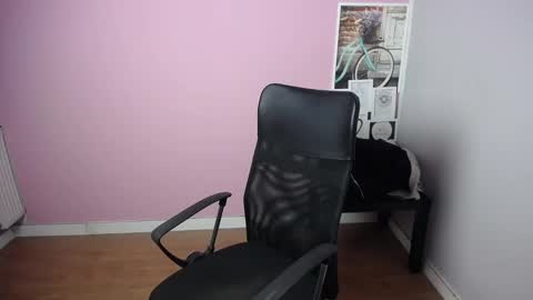 viktoria_lovely online show from February 11, 2025, 6:40 am