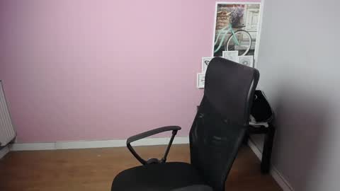 viktoria_lovely online show from February 12, 2025, 6:19 am