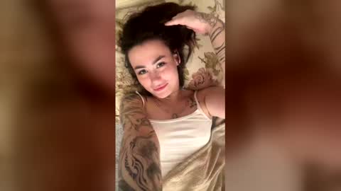 Snapshot of viktoriamoore chatting on May 6, 2026, 12:32 pm viktoriamoore online show from May 6, 2026, 12:32 pm