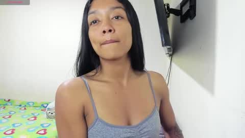 Vinaly online show from May 25, 2026, 6:58 pm