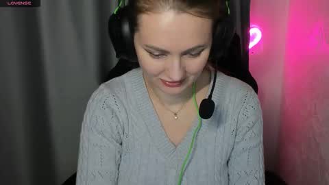 Funny  girl online show from March 5, 2026, 4:47 pm