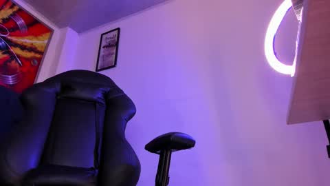           online show from January 19, 2026, 11:14 am