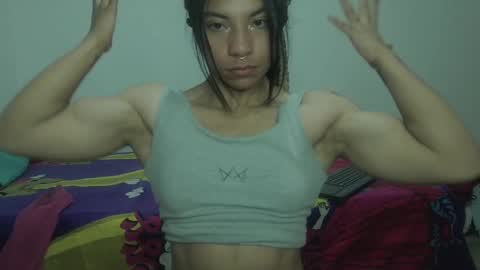 Snapshot of violet_smmithh chatting on December 10, 2024, 12:17 am Violet online show from December 10, 2024, 12:17 am