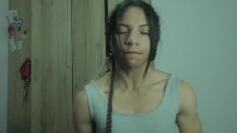 Snapshot of violet_smmithh chatting on December 14, 2024, 1:28 am Violet online show from December 14, 2024, 1:28 am