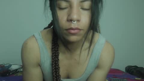 Snapshot of violet_smmithh chatting on January 9, 2025, 1:39 am Violet online show from January 9, 2025, 1:39 am