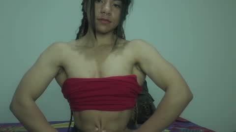 Snapshot of violet_smmithh chatting on January 10, 2025, 1:42 am Violet online show from January 10, 2025, 1:42 am