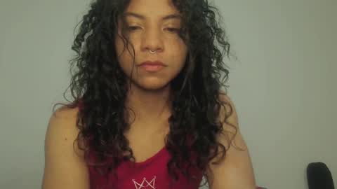 Snapshot of violet_smmithh chatting on February 10, 2025, 9:25 pm Violet online show from February 10, 2025, 9:25 pm