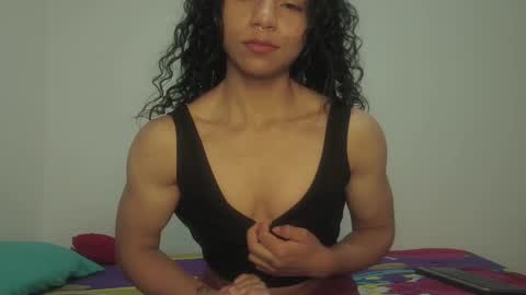 Snapshot of violet_smmithh chatting on February 21, 2025, 10:37 pm Violet online show from February 21, 2025, 10:37 pm