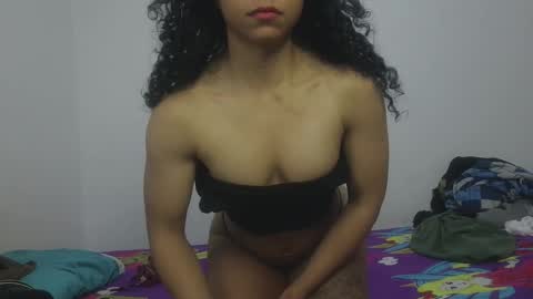 Snapshot of violet_smmithh chatting on September 14, 2025, 11:15 pm Violet online show from September 14, 2025, 11:15 pm