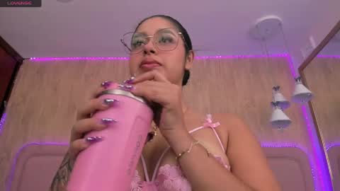 Violeta Garcia online show from April 15, 2026, 10:22 am