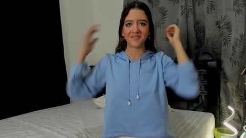 violeta_gracee online show from March 3, 2026, 3:29 pm