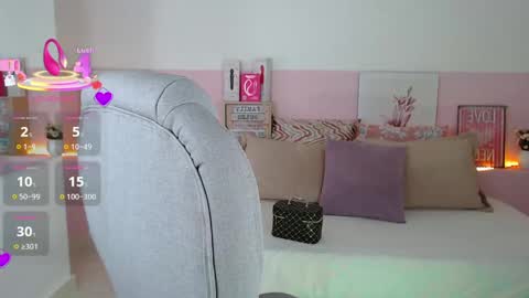 Violeta leon online show from March 8, 2025, 8:00 am