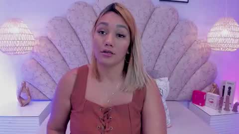 violeta_medina online show from February 13, 2026, 2:29 am