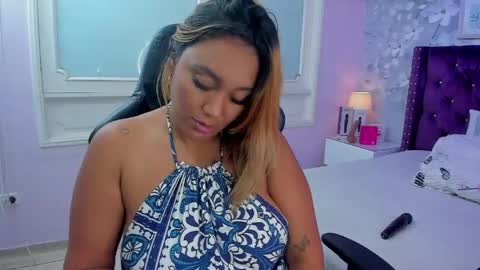 violeta_medina online show from May 17, 2026, 2:53 am