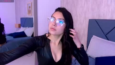 Violeta online show from July 13, 2026, 8:00 pm