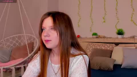 Snapshot of violeta_paul chatting on June 13, 2026, 1:14 am Violeta online show from June 13, 2026, 1:14 am