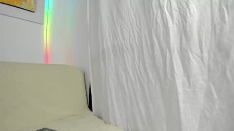 violeta sofia 16 online show from March 28, 2026, 3:28 am