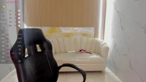 Snapshot of violeta_sub chatting on February 24, 2026, 1:20 pm IG violeta sub online show from February 24, 2026, 1:20 pm