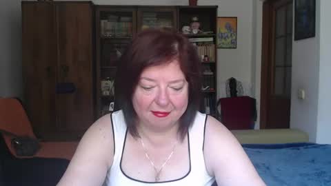 Snapshot of violetpulse chatting on July 16, 2026, 8:42 am violetpulse online show from July 16, 2026, 8:42 am
