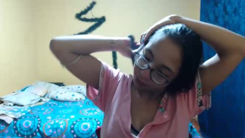 Snapshot of violetsexhot999 chatting on December 13, 2024, 8:09 am Violet777 online show from December 13, 2024, 8:09 am