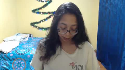 Snapshot of violetsexhot999 chatting on December 28, 2024, 7:44 am Violet777 online show from December 28, 2024, 7:44 am