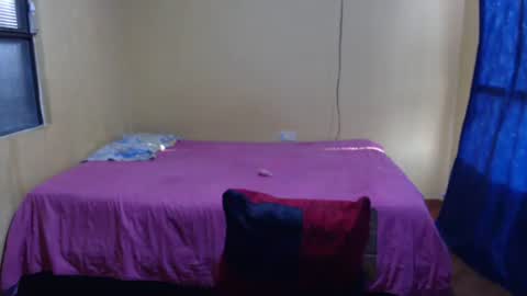 Snapshot of violetsexhot999 chatting on January 19, 2025, 10:17 pm Violet777 online show from January 19, 2025, 10:17 pm