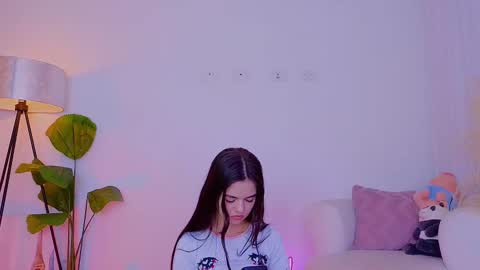 violetssweet online show from October 6, 2025, 1:14 am