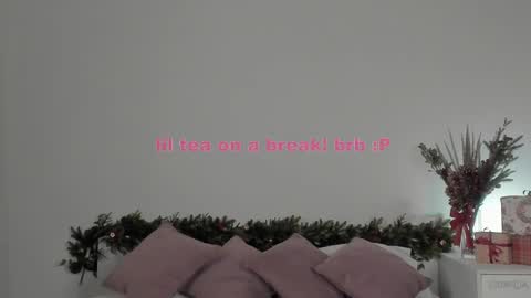 violetta_finch online show from January 23, 2025, 11:26 am