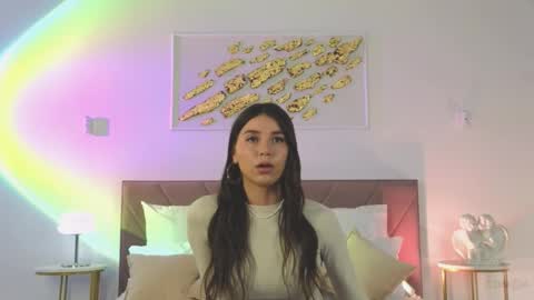 violetta_finch online show from October 8, 2025, 10:57 am