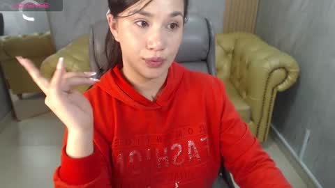 Violetta  online show from February 5, 2026, 7:40 pm