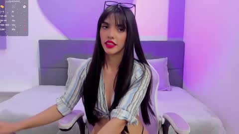 violetta online show from September 20, 2025, 10:27 am