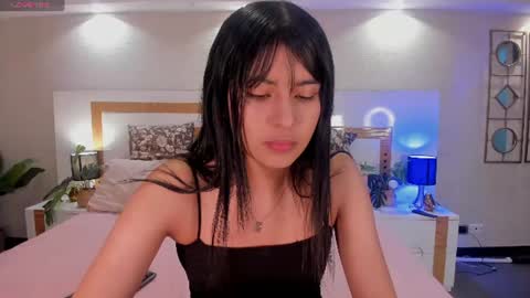 Violettaa online show from June 12, 2026, 3:49 am