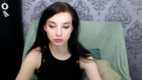 Snapshot of virgiluna chatting on May 4, 2026, 7:10 pm VirginLuna online show from May 4, 2026, 7:10 pm