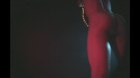 Visuals Lonely online show from October 9, 2025, 1:47 am