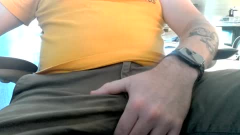 Snapshot of vitalbeach chatting on June 14, 2026, 1:46 pm vitalbeach online show from June 14, 2026, 1:46 pm