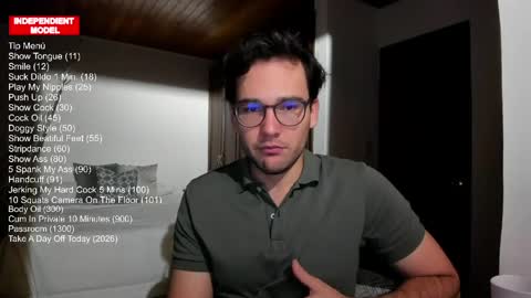 Vito Ferrer online show from April 14, 2026, 1:55 am