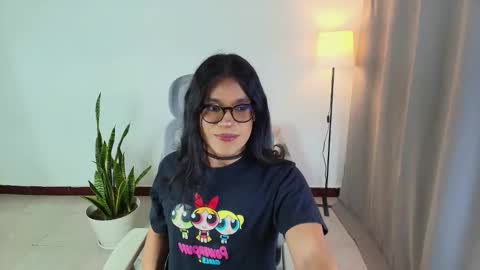 VittaaaPlease help me with your thumbs up its important  online show from October 17, 2025, 2:15 am