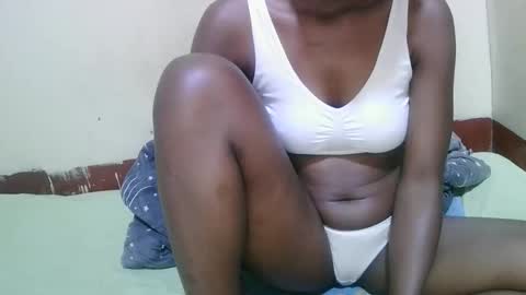 viva_sweet online show from February 1, 2026, 7:34 pm