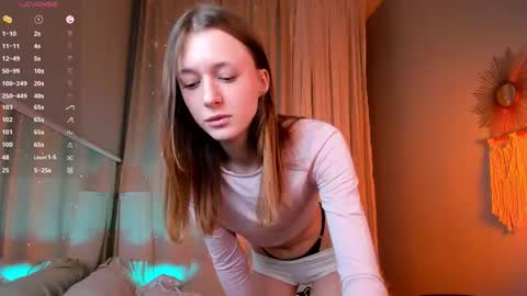 Snapshot of vivalavika chatting on March 10, 2026, 6:29 am just Vi online show from March 10, 2026, 6:29 am